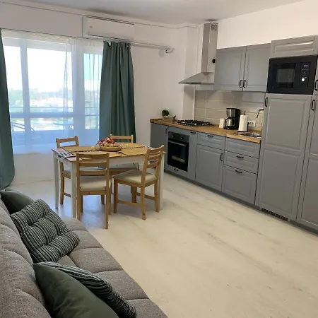 T&C Studio Apartment Constanta